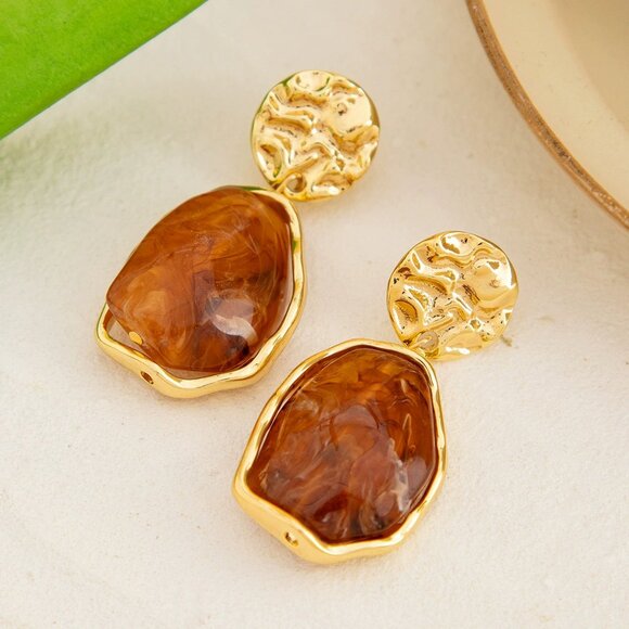 Elegant Gold and Brown Earrings - Picture 1 of 2